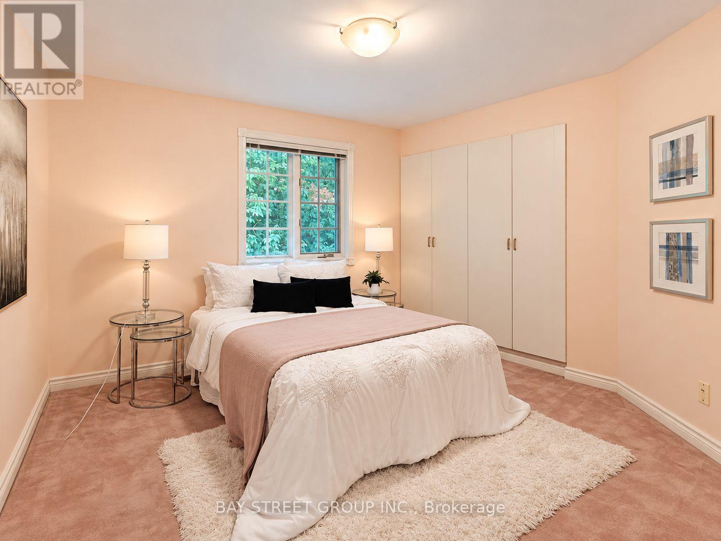 6 HUNT CLUB COURT - 15
