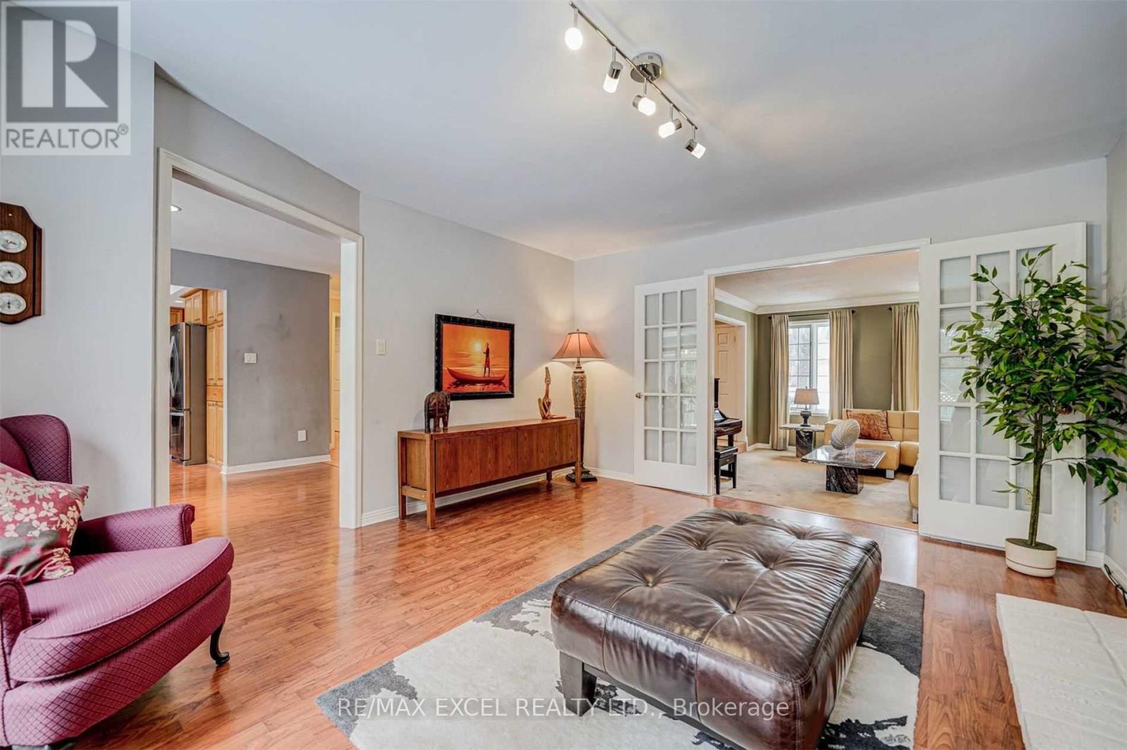 36 HEDGEWOOD DRIVE, Markham (Unionville) — photo 5