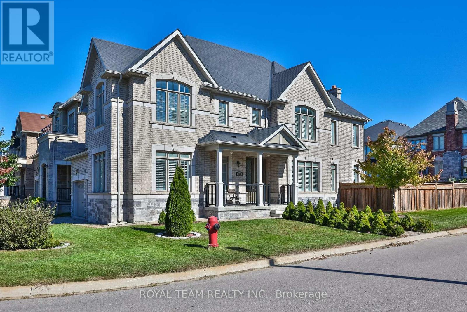 636 MCGREGOR FARM TRAIL, Newmarket (Glenway Estates) — photo 2