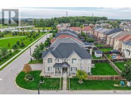 636 Mcgregor Farm Trail, Newmarket, ON L3X0H3 Photo 38