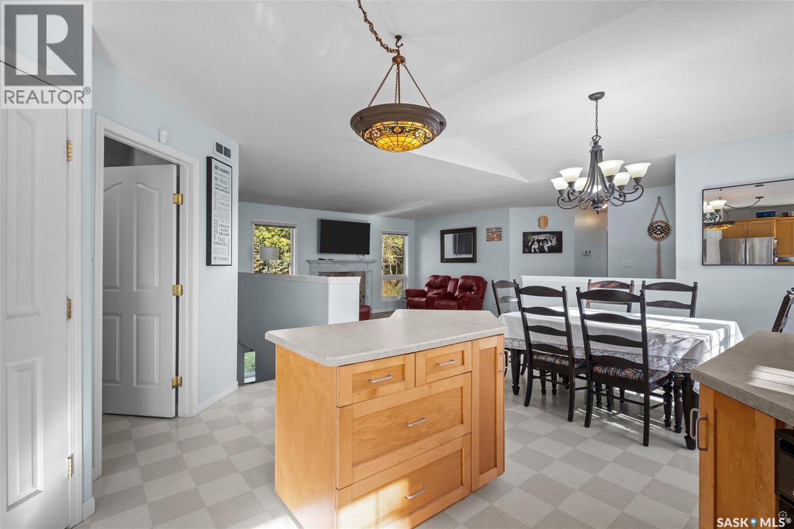 120 Luciuk LANE - Image 13