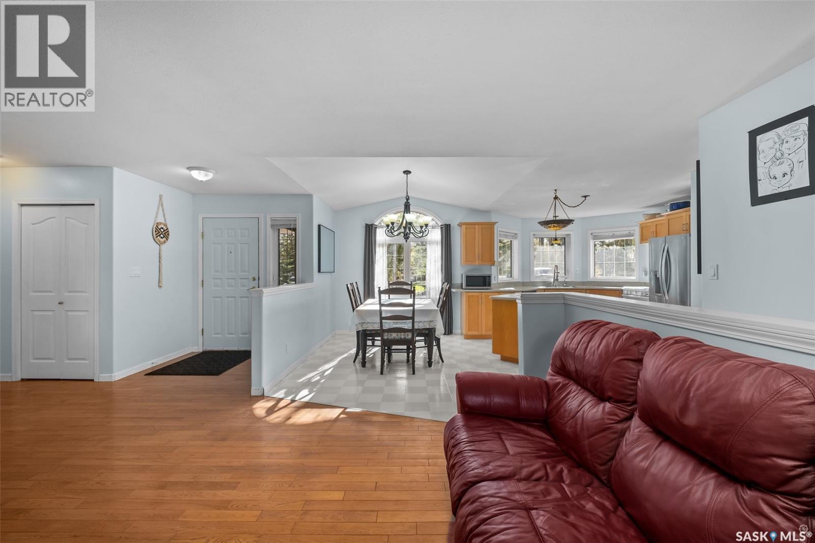120 Luciuk LANE - Image 5