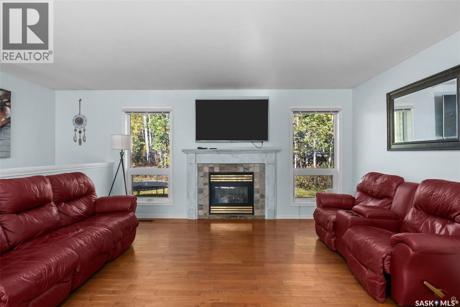 120 Luciuk LANE - Image 3