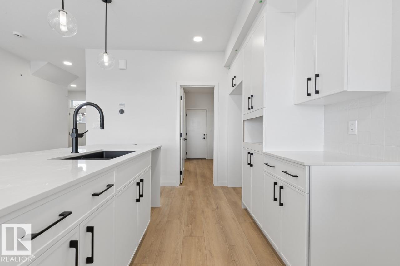 2328 160 ST SW - 16