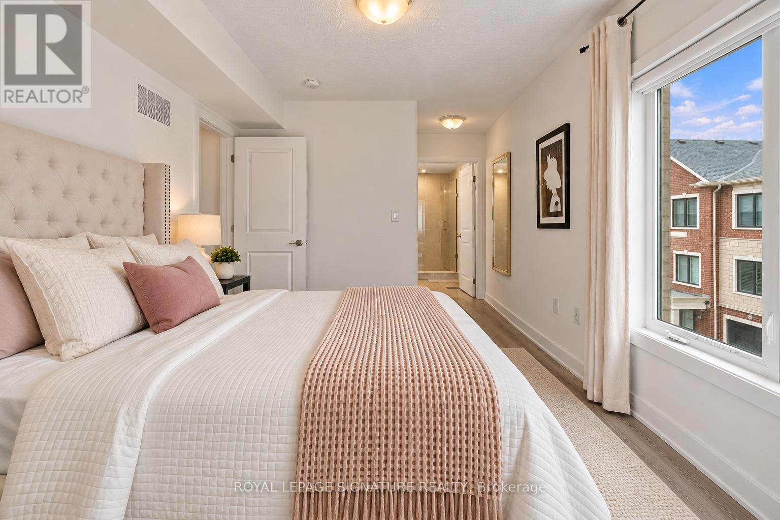 28 CANTON LANE, Whitchurch-Stouffville (Stouffville) — photo 8