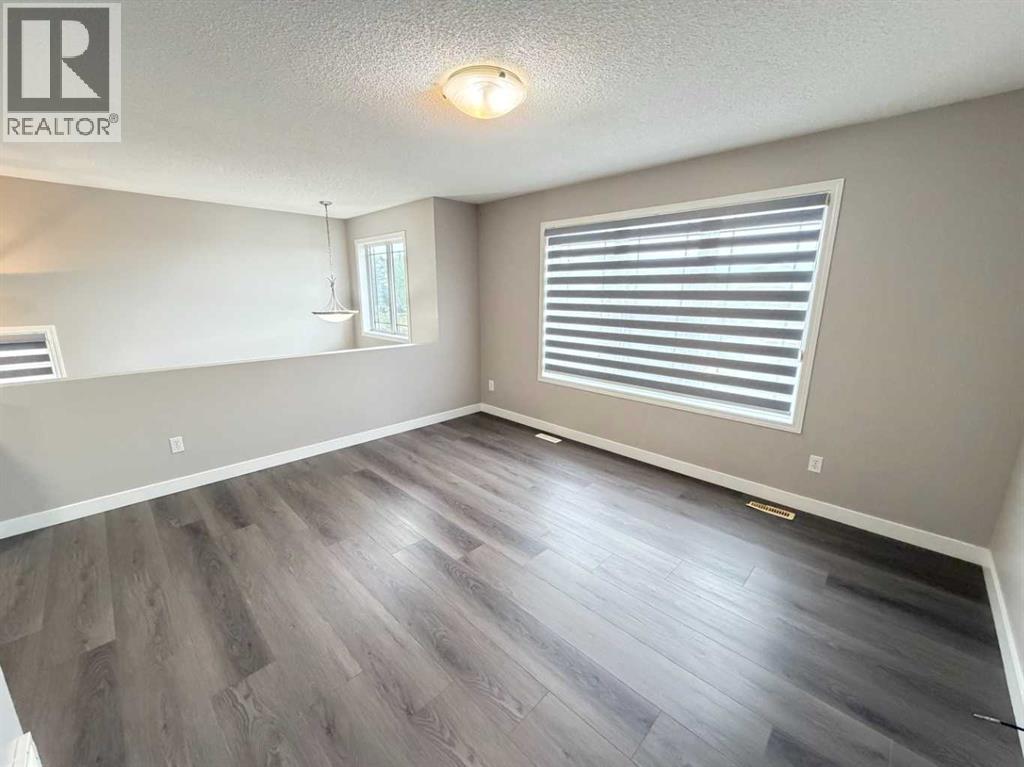 95 Panora Close NW - Image 33