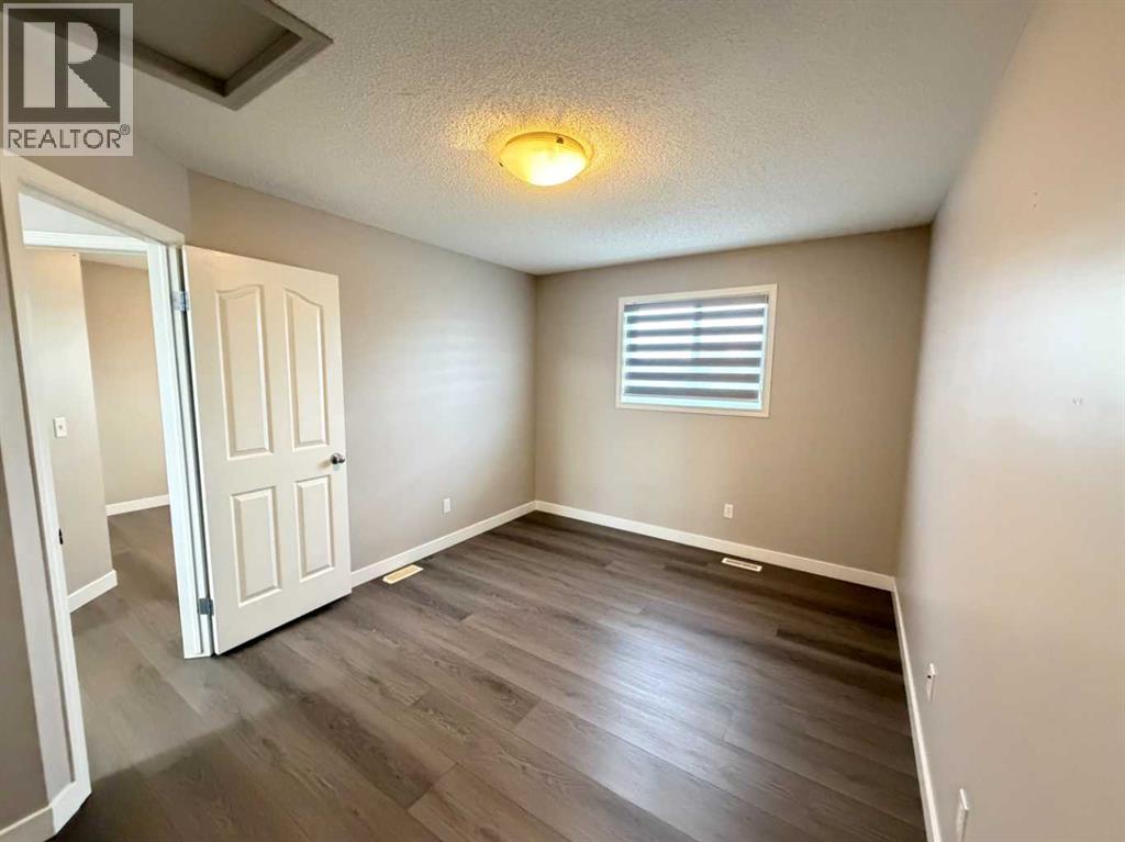 95 Panora Close NW - Image 40