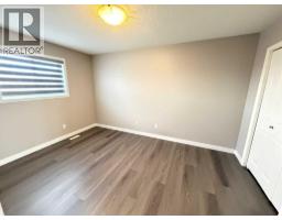 95 Panora Close Nw, Calgary, AB T3K0G4 Photo 39