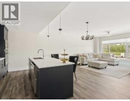 2851 12 Avenue SW, Calgary — photo 9