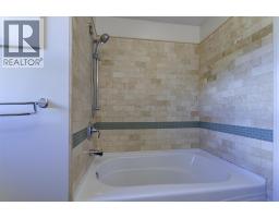565 Dougall Road S, Kelowna, BC V1X3K2 Photo 21