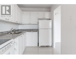 1412 - 150 Lakeshore Road W, Mississauga, ON L5H3R2 Photo 19