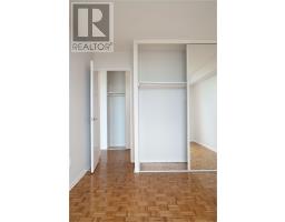 1412 - 150 Lakeshore Road W, Mississauga, ON L5H3R2 Photo 29