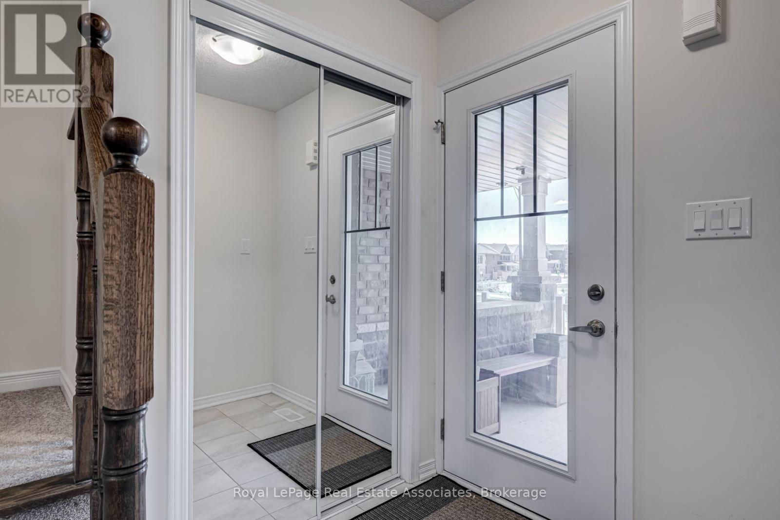 170 MACLACHLAN AVENUE, Haldimand — photo 3