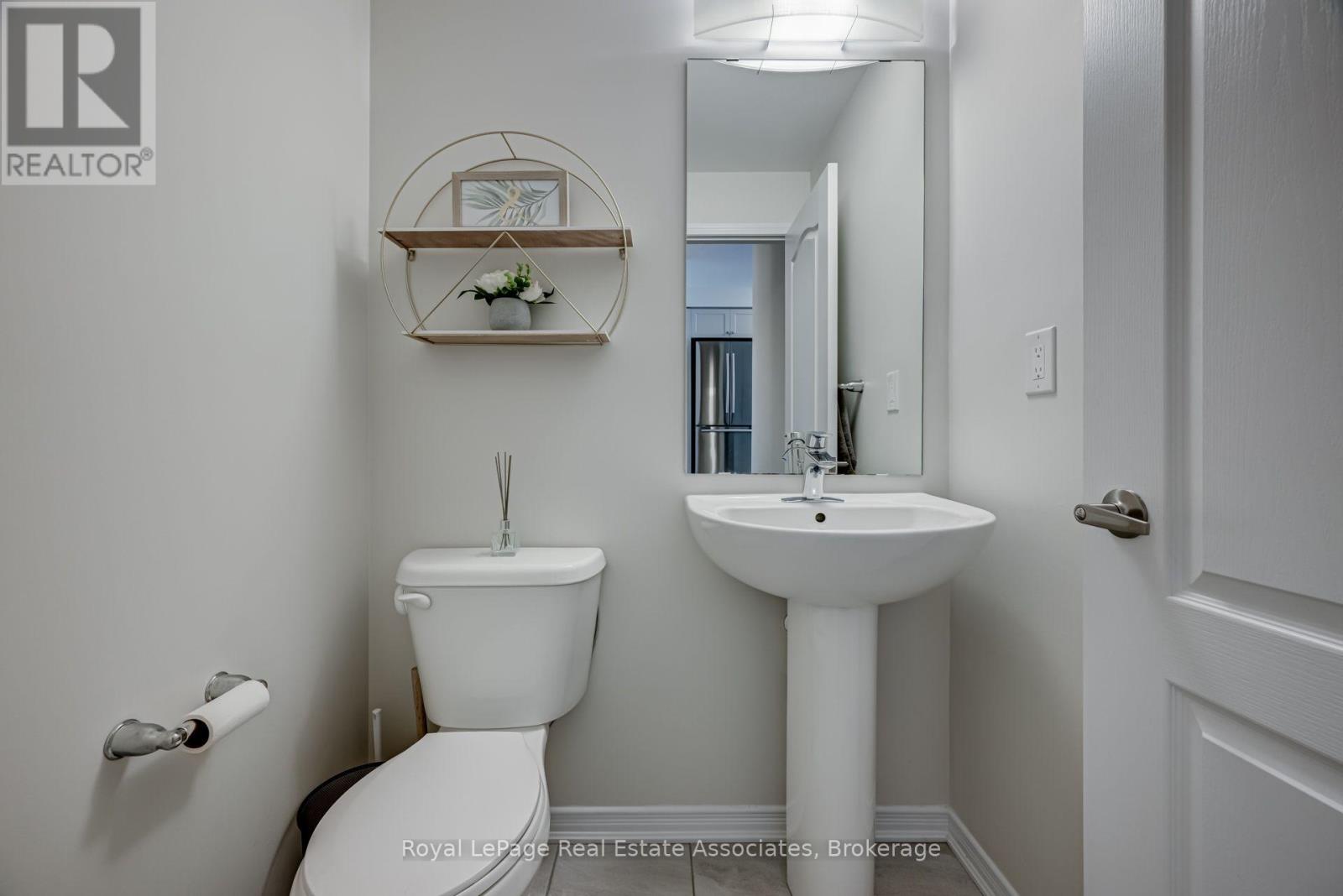 170 MACLACHLAN AVENUE, Haldimand — photo 9