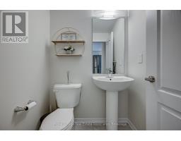 Kitchen - 170 Maclachlan Avenue, Haldimand, ON N3W0C9 Photo 9