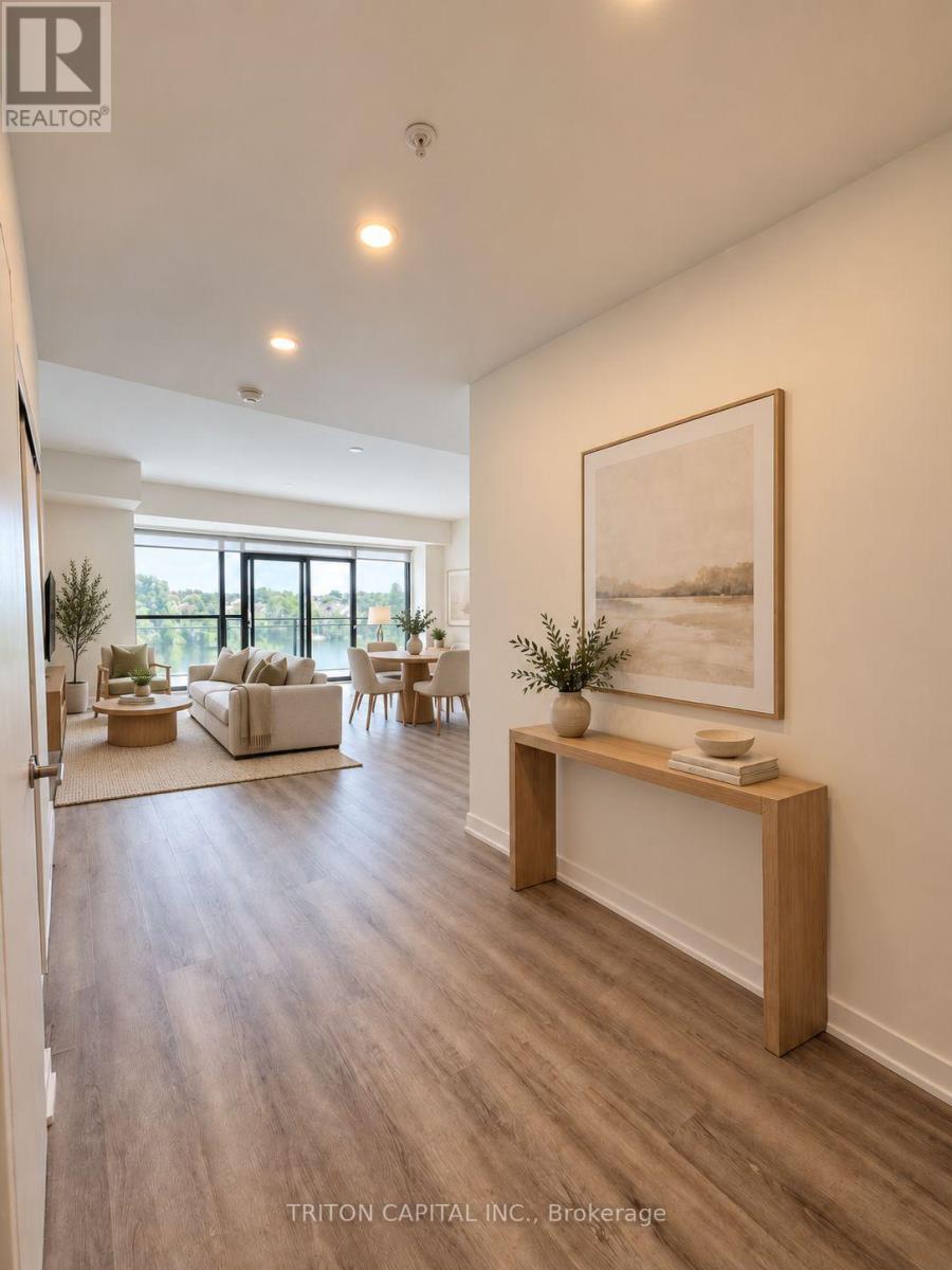 328 - 350 PRINCE CHARLES DRIVE S, Welland (Broadway)
