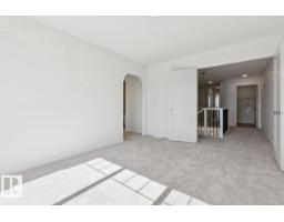 22522 83a Av Nw, Edmonton, AB T5T7R2 Photo 22