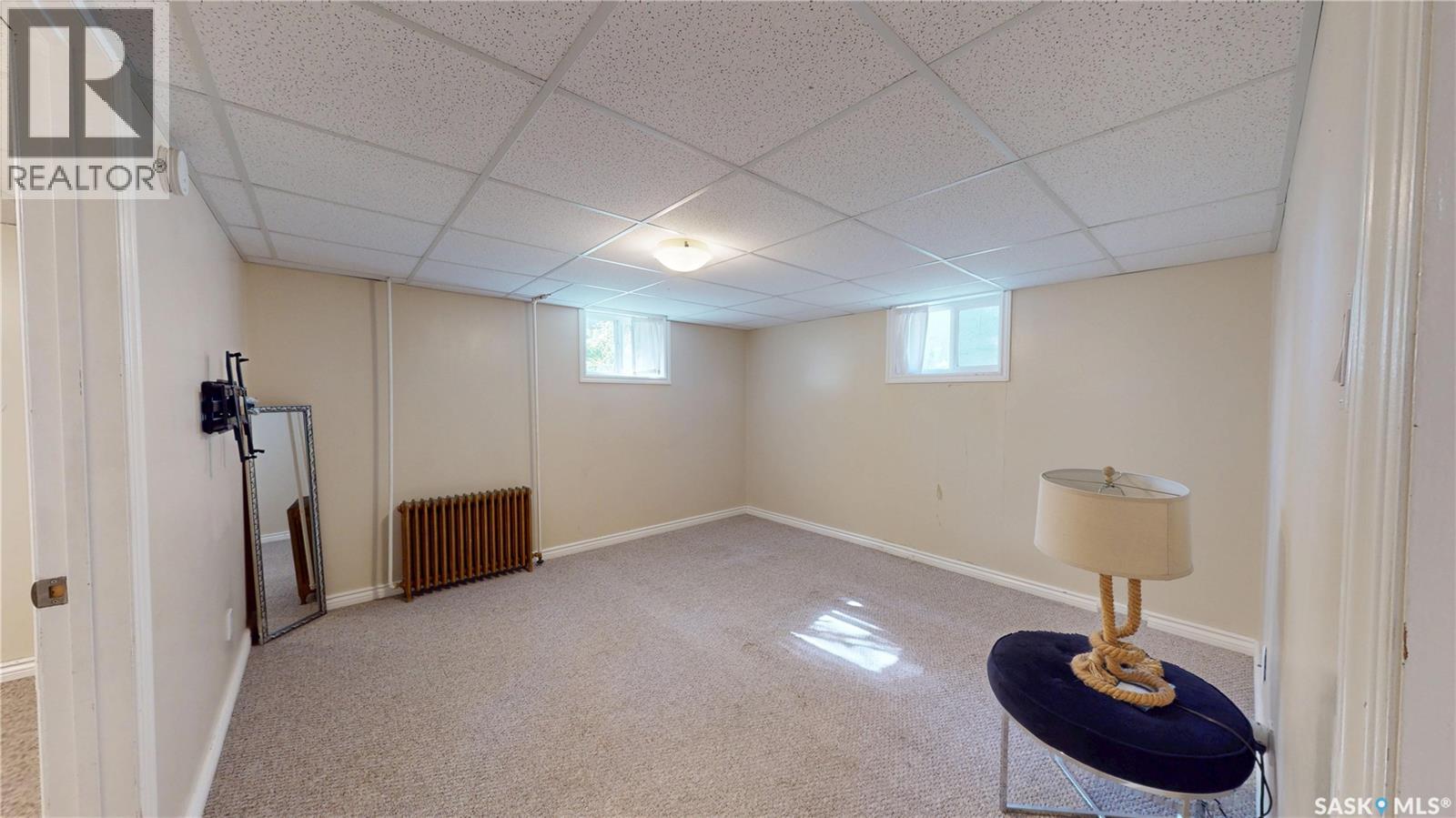 723 9th STREET E - 21