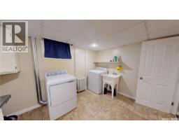 723 9th Street E, Saskatoon, SK S7H0M6 Photo 27