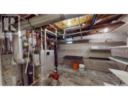 723 9th Street E, Saskatoon, SK S7H0M6 Photo 28