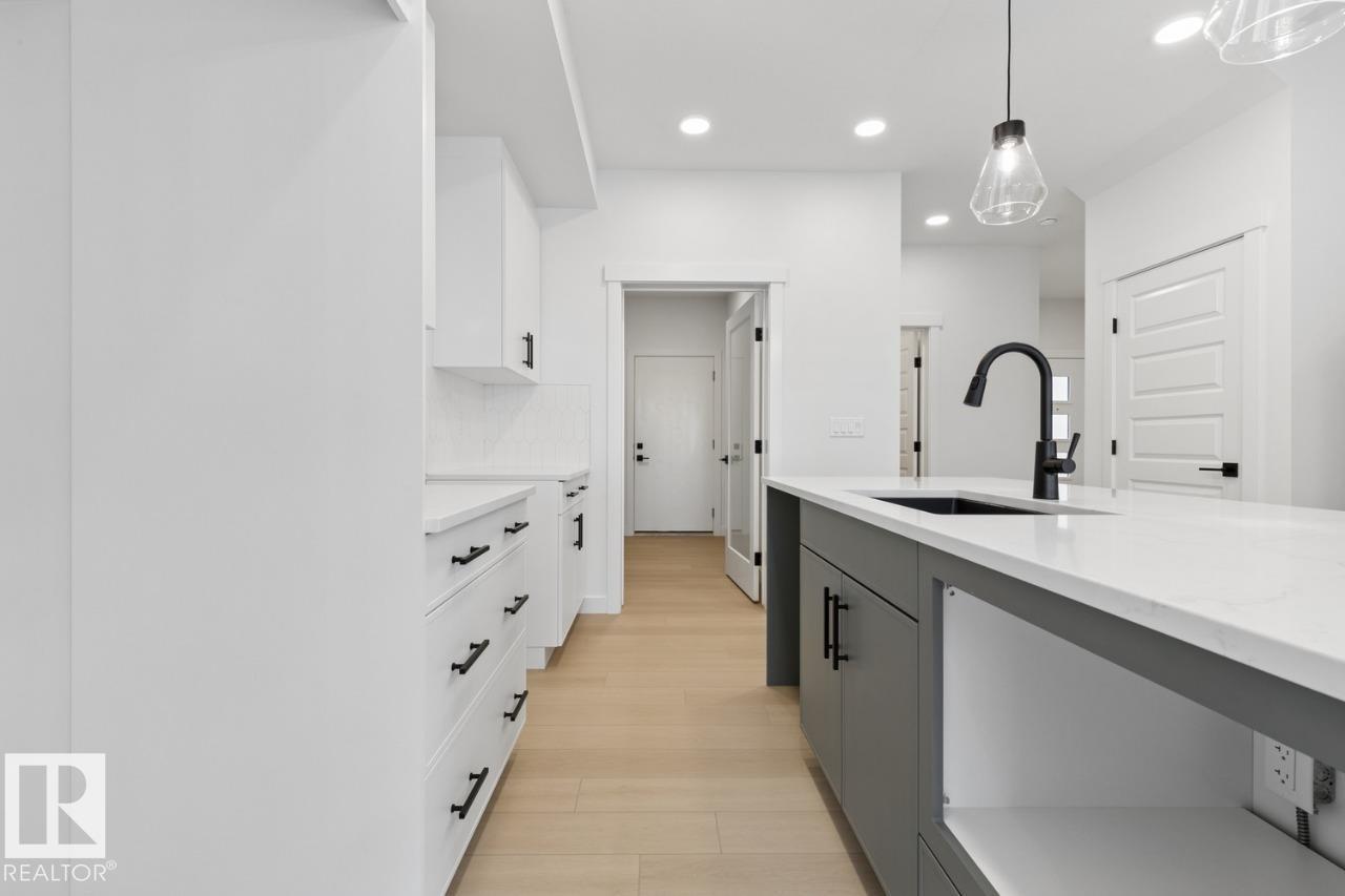 1843 188 Street NW - 12