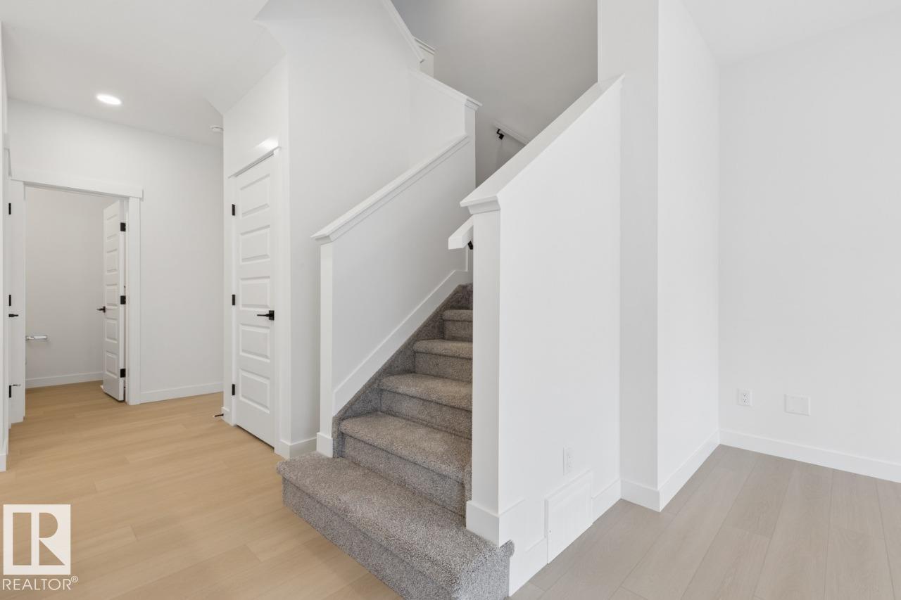 1843 188 Street NW - 16