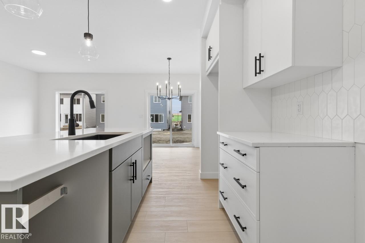 1843 188 Street NW - 8