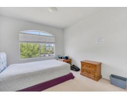8648 140 Street, Surrey, BC V3W5L3 Photo 13