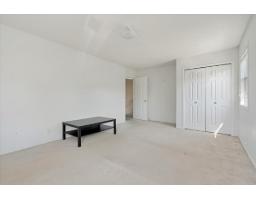 8648 140 Street, Surrey, BC V3W5L3 Photo 12