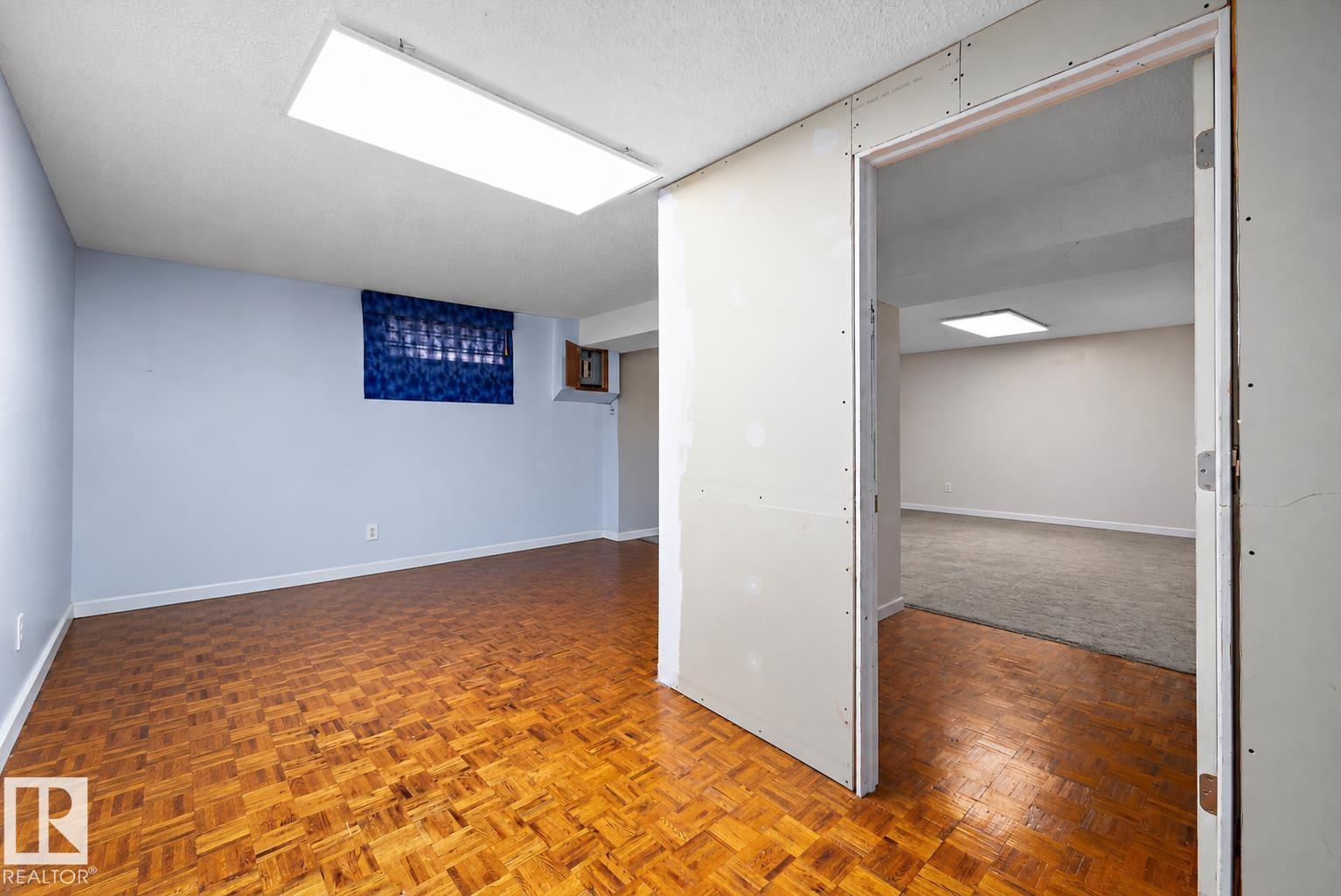 3511 73 ST NW - 25