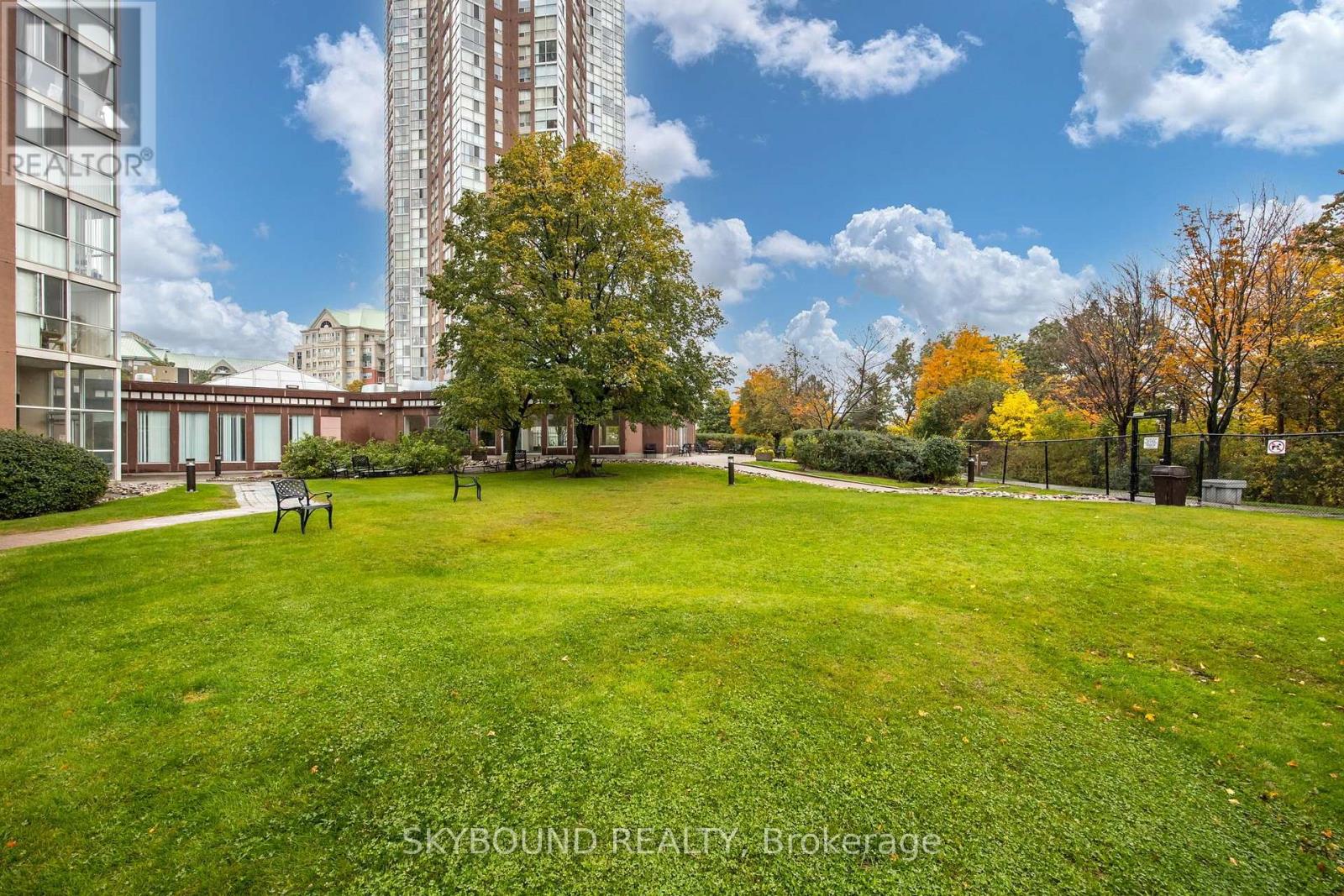 #2706 5 CONCORDE PLACE - 19