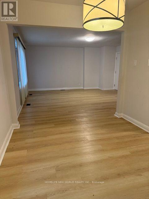 2 YEWFIELD CRESCENT, Toronto (Banbury-Don Mills) — photo 5
