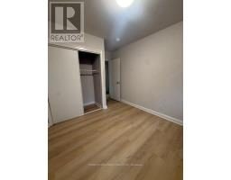 Bedroom 3 - 2 Yewfield Crescent, Toronto, ON M3B2Y5 Photo 6