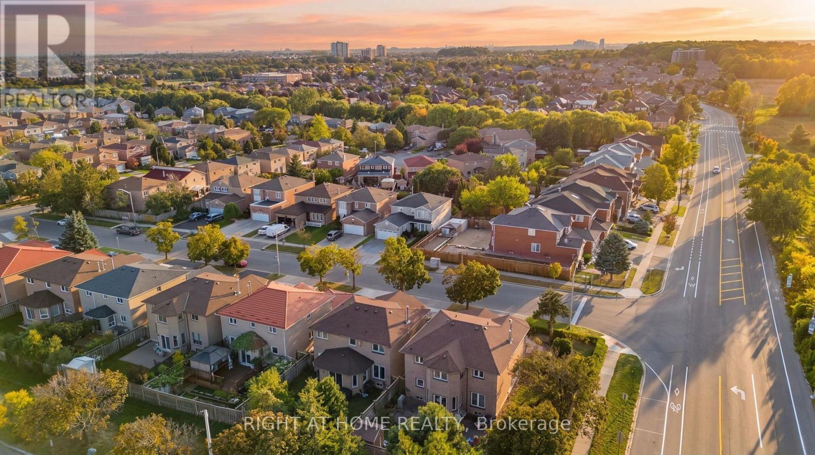 5382 Huntingfield Drive, Mississauga, ON photo 41
