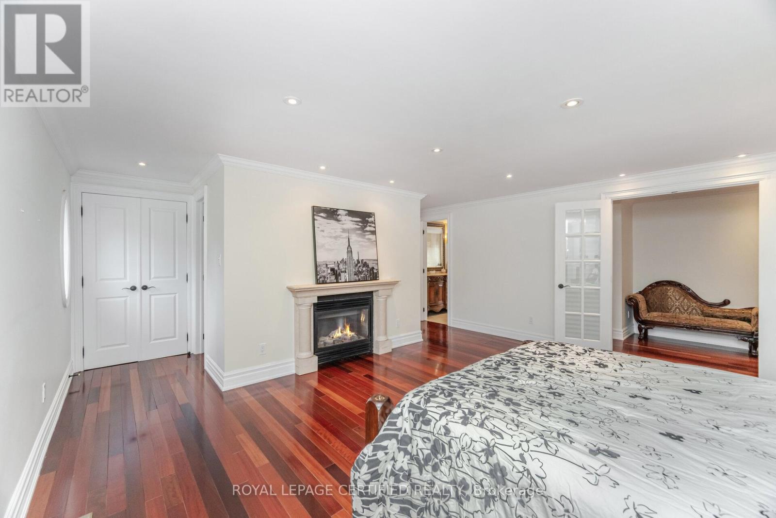 2197 COURRIER LANE - 22