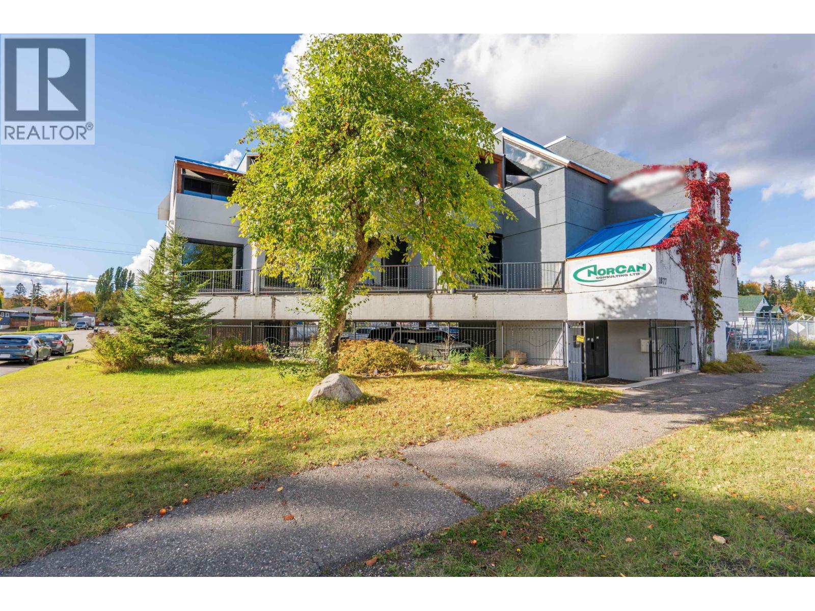 1877 QUEENSWAY — $1,200,000
