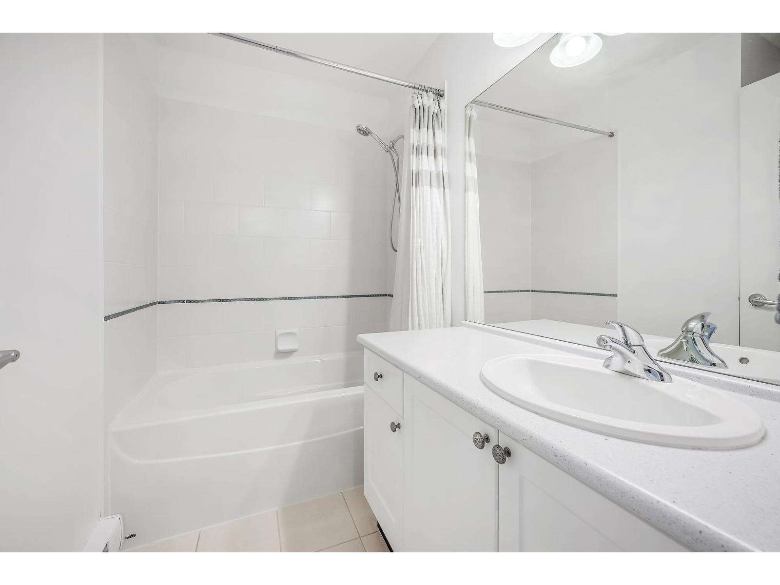 15168 36 AVENUE, Surrey - Image 1