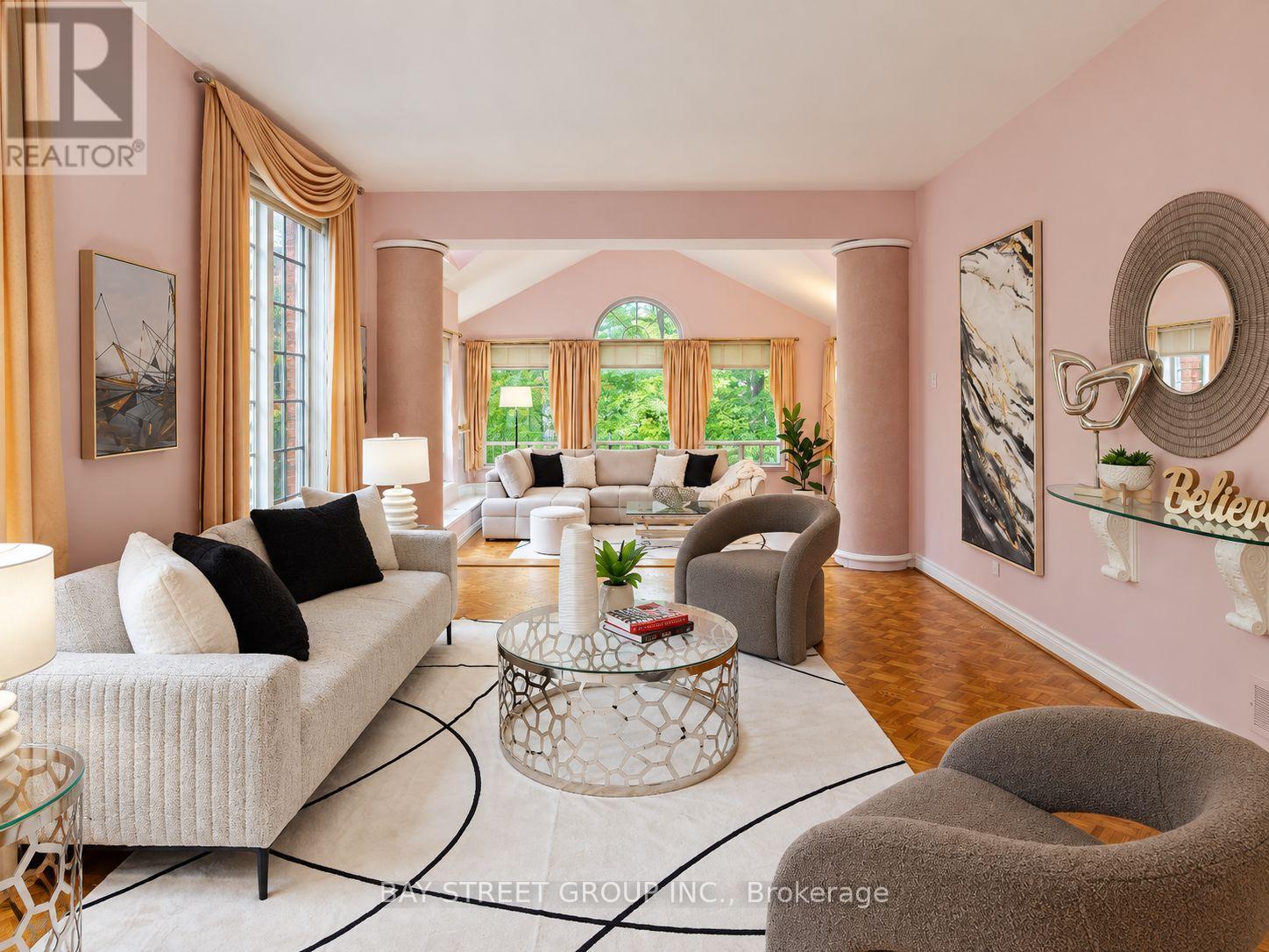 6 HUNT CLUB COURT, Markham (Grandview)