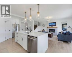 136 Sunrise Common - photo 12