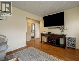 Recreational, Games room - 2219 14 Street, Coaldale, AB T1M1E1 Photo 8