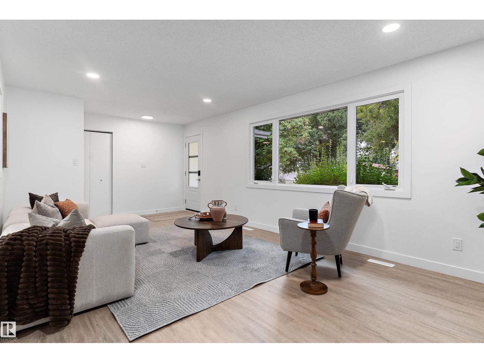 5 GLENBROOK BV - Image 13