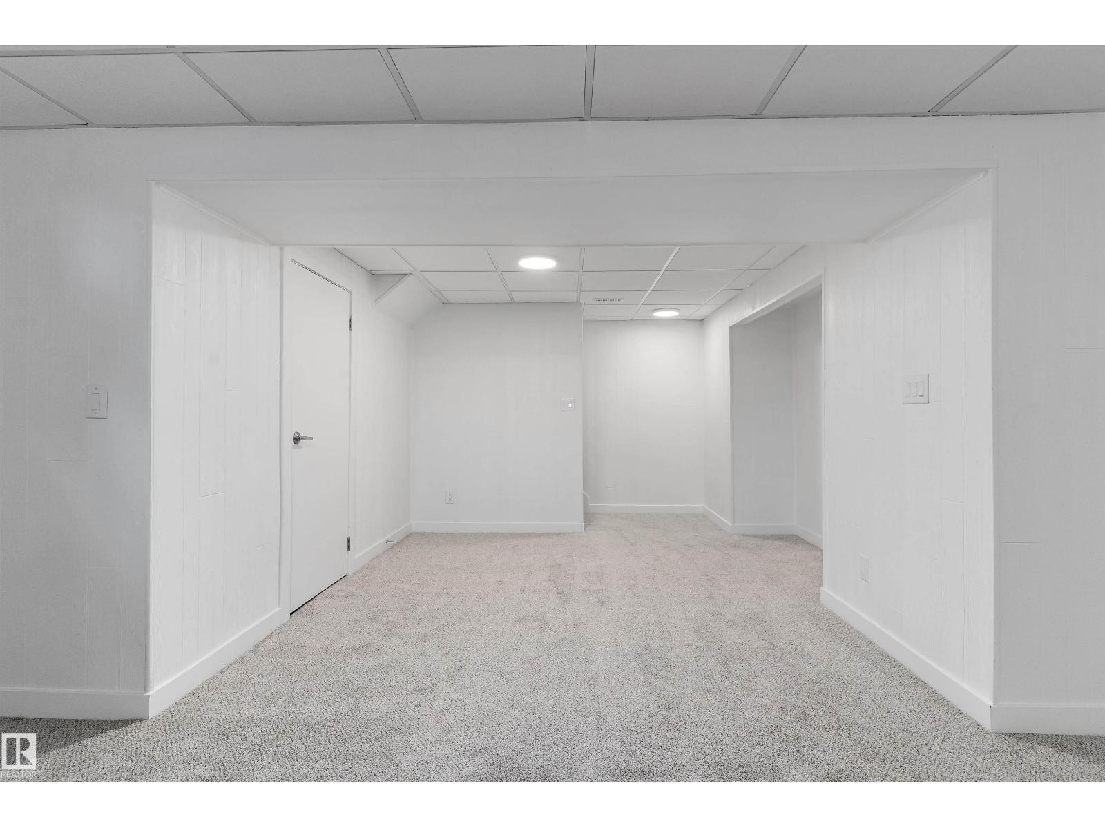 5 GLENBROOK BV - Image 31