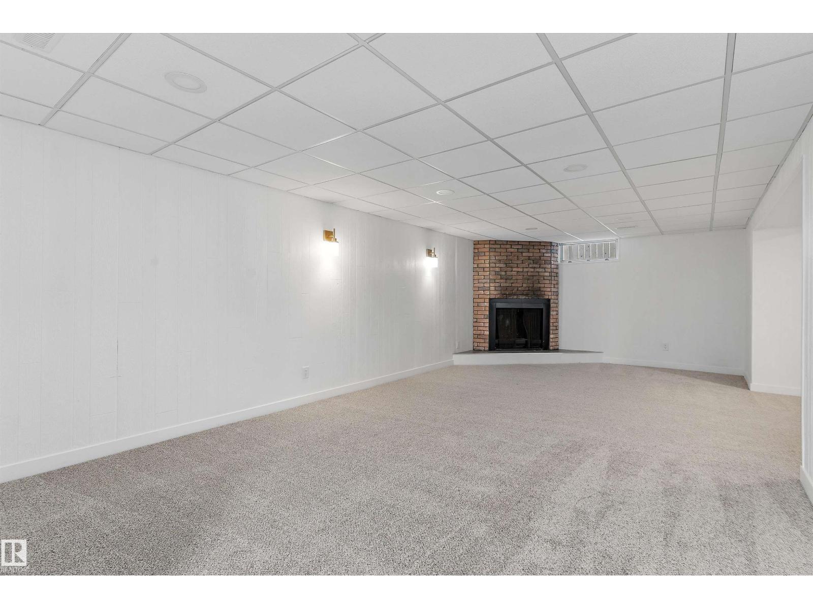 5 GLENBROOK BV - Image 32