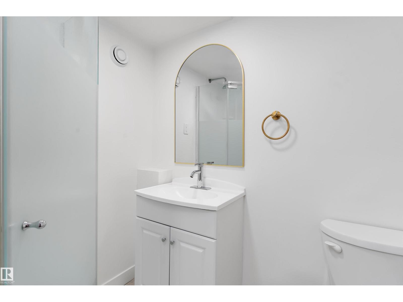 5 GLENBROOK BV - Image 35