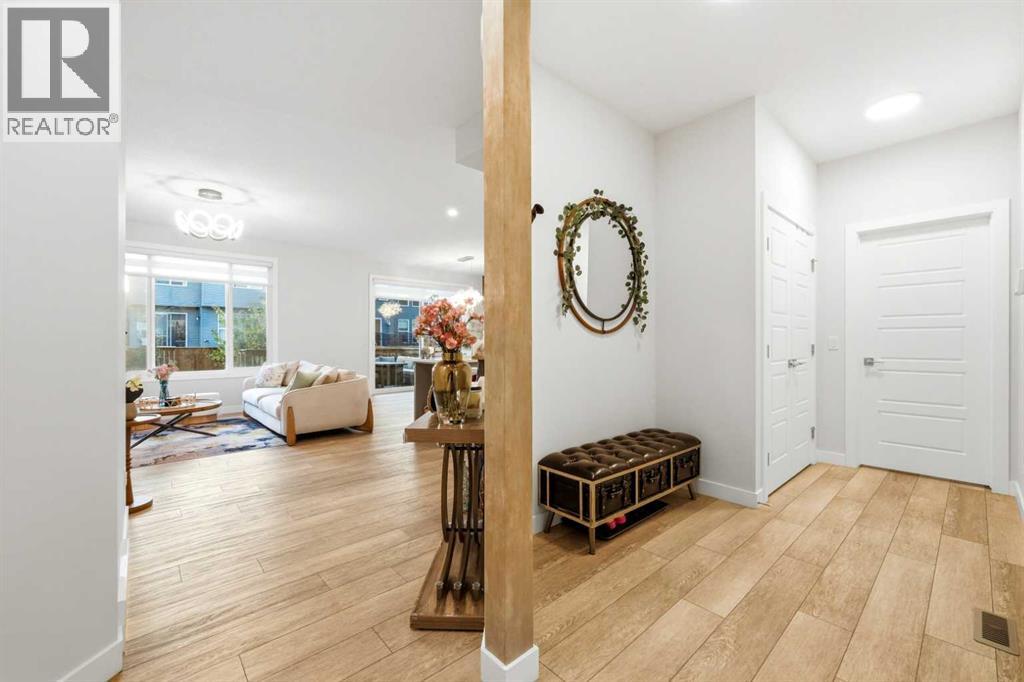 251 Creekside Way SW - Image 4