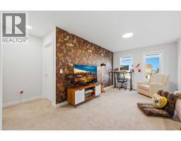 251 Creekside Way Sw, Calgary, AB T2X4B9 Photo 45