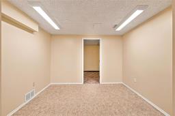 66 Meighen Bay, Winnipeg, MB R2K3M3 Photo 27