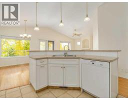 Bedroom - 420 Mt Sunburst Crescent W, Lethbridge, AB T1K5T7 Photo 9