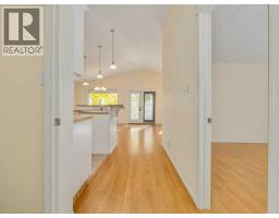 420 Mt Sunburst Crescent W, Lethbridge, AB T1K5T7 Photo 26
