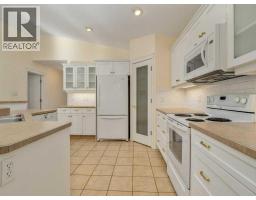 4pc Bathroom - 420 Mt Sunburst Crescent W, Lethbridge, AB T1K5T7 Photo 10